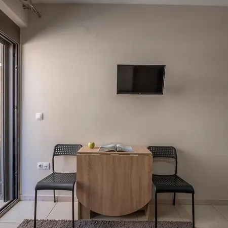 Appartamento Kolomvou New Building Flat Salonicco